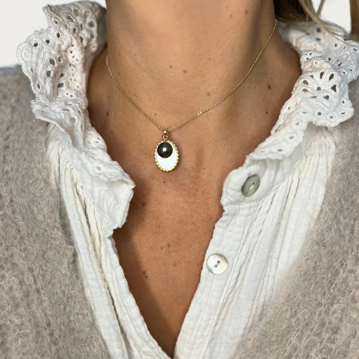 Collier perle de tahiti ras de cou ajustable perle coulissante