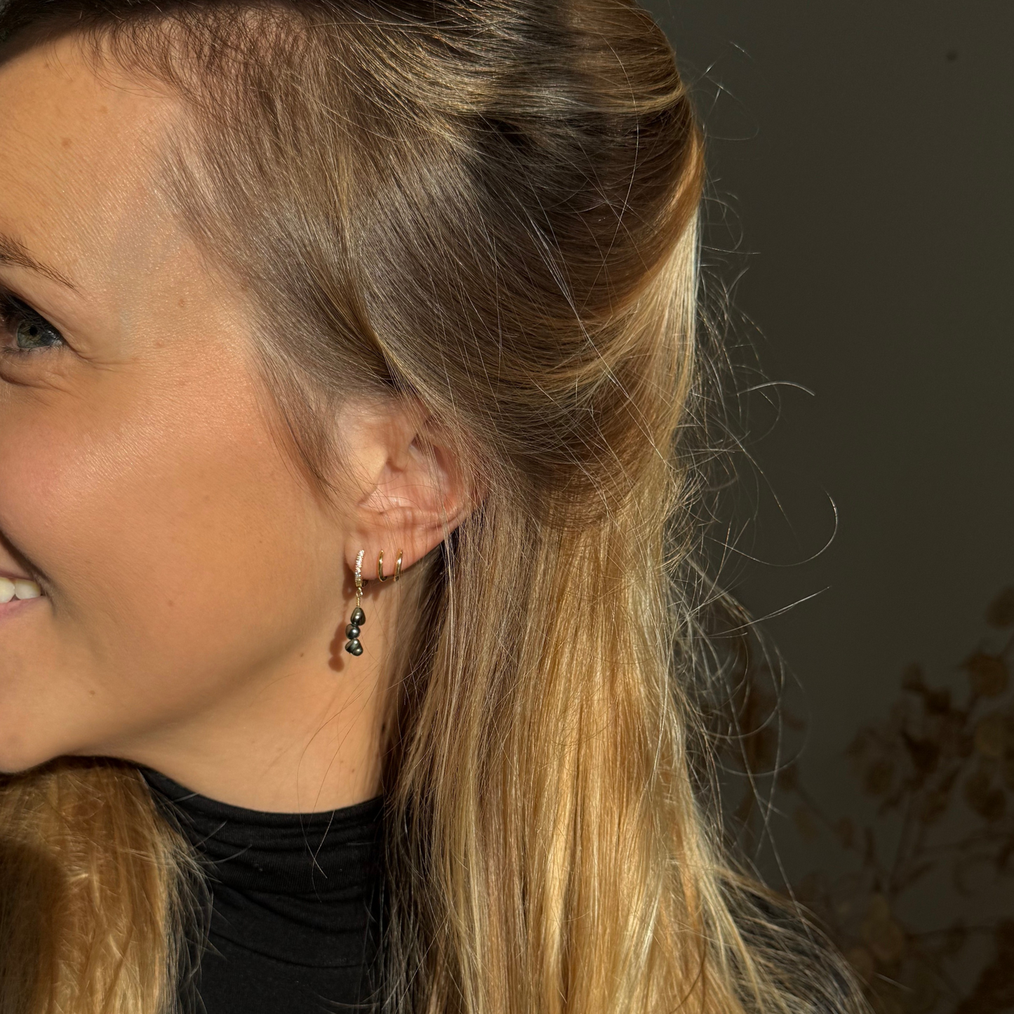 Boucle d'oreille anneaux strass keshi tahiti